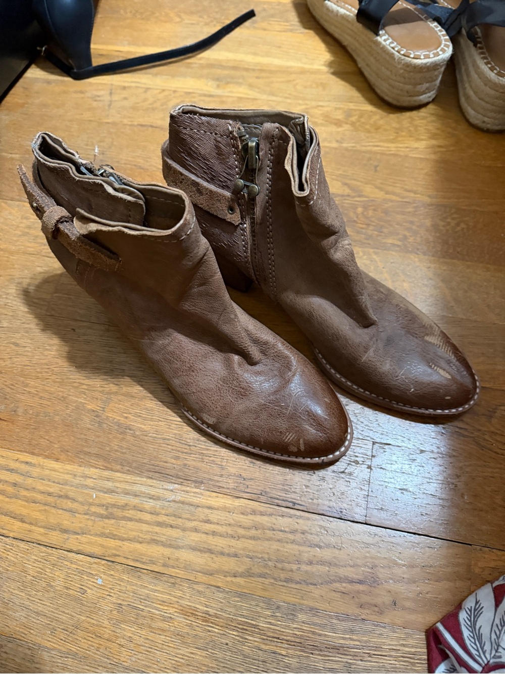 Dolce Vita Brown Leather Women’s Boots